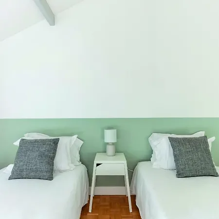 Close To Eiffel Tower - Family House *