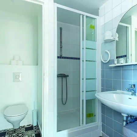 Close To Eiffel Tower - Family House Apartment Paris