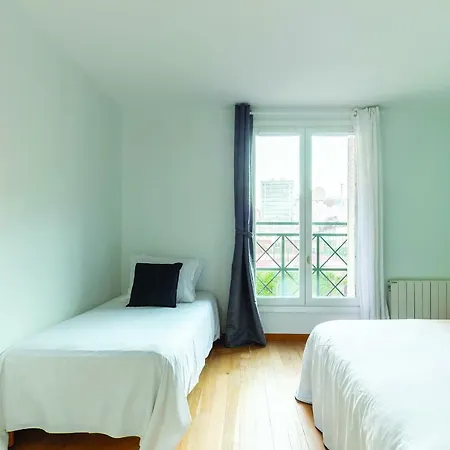 Close To Eiffel Tower - Family House Apartment *